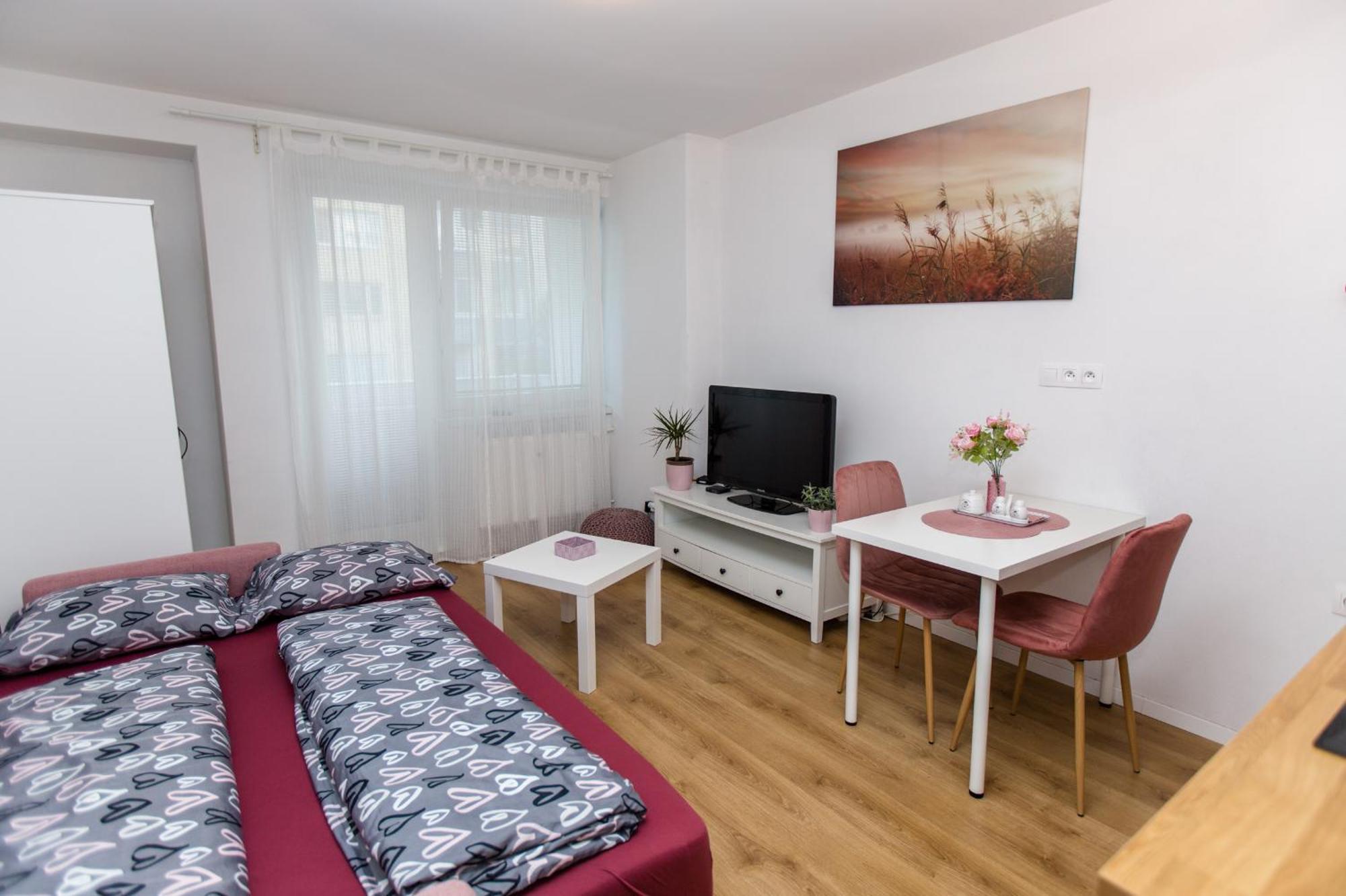 Apartment Near The Ondrej Nepela Winter Stadium Bratislava Esterno foto